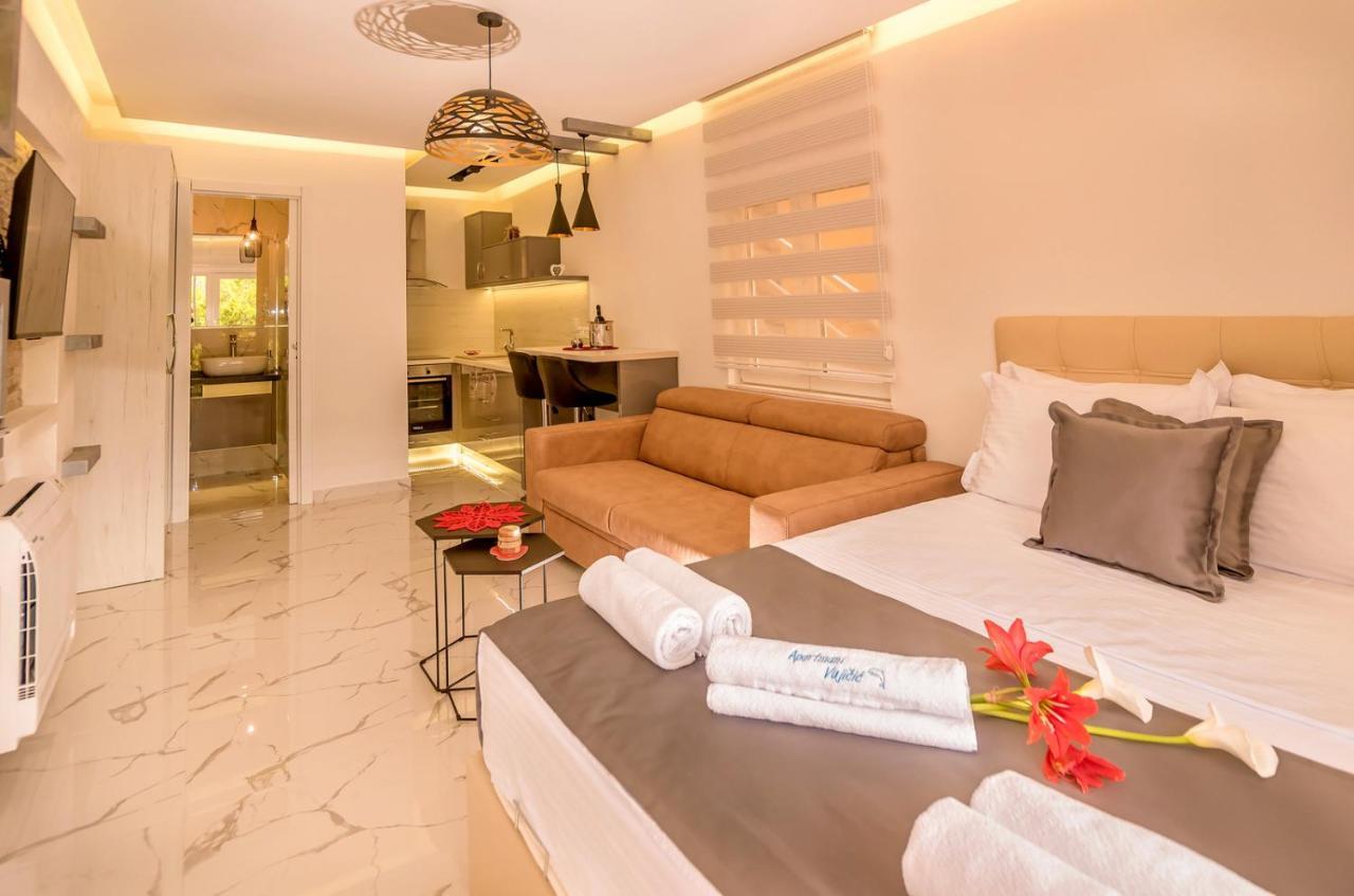 Apartments Vujicic Тиват Екстериор снимка