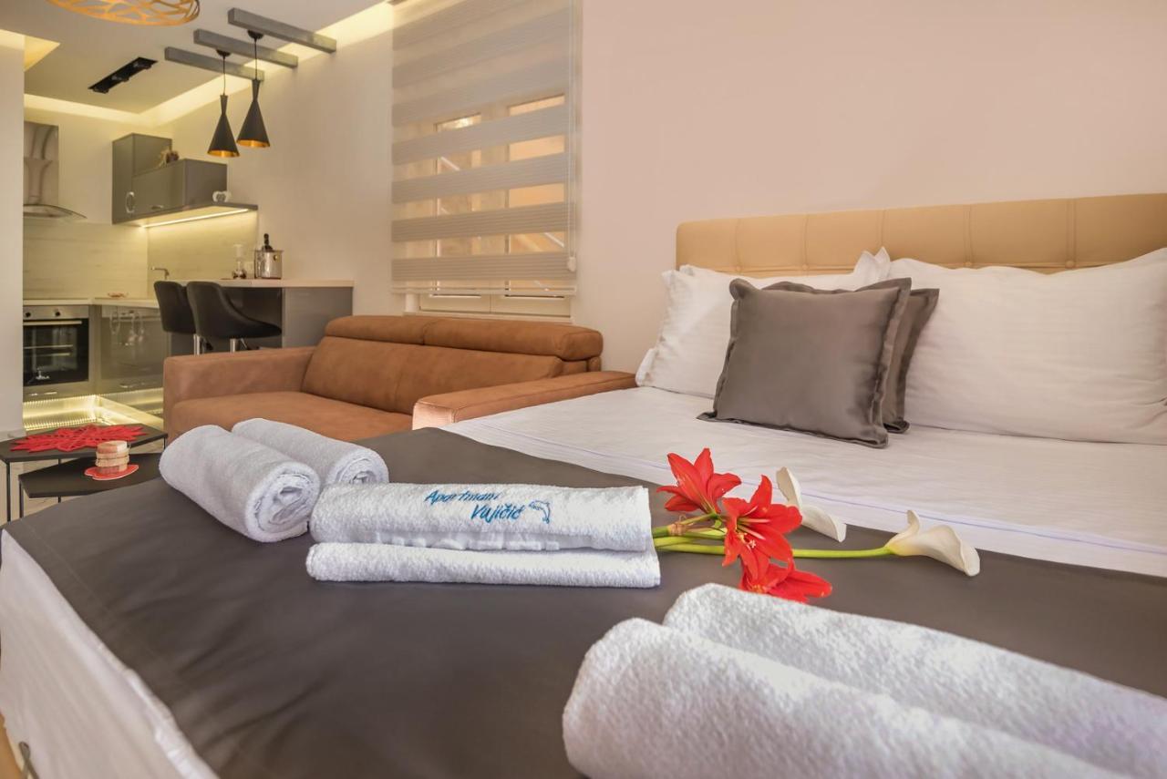 Apartments Vujicic Тиват Екстериор снимка